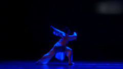 朱正廷 - 朱正廷 <上海戏剧学院>2014舞蹈学院“兴全杯”学生剧目舞蹈比赛决赛,一等奖:《思思雨落》中国舞