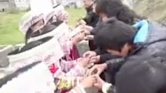 格桑梅朵 - 醉在雨河