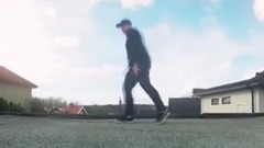 美式风格的鬼步舞