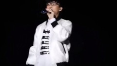 许嵩 - 平行宇宙