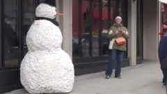 Abd'de Kamera akas na Maruz Kalan Türk K z Tepkisi zlesene