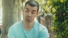 Nicki Minaj,Joe Jonas,DNCE - Kissing Strangers