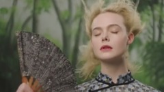 ELLE FANNING'S FAN FANTASY
