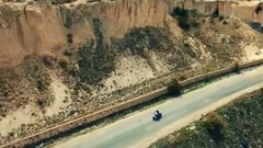 Banu Parlak - Yana Yana Dinle zlesene