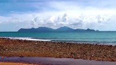 是忧伤还是快乐