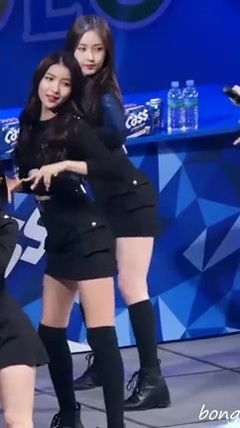 GFriend,信飞(GFriend) - NAVILLERA