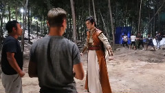 鹿晗 - <择天记>花絮:三十六花式吊威亚