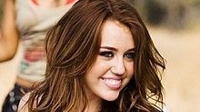 Miley Cyrus - Miley Cyrus - Can't Be Tamed 现场版