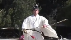 Kyudo (Japanese archery) ritual 小笠原流 百々手式 弓道