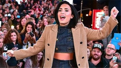 7 times Famous Singers SLAYED without MIC (Off-stage Real Voice)