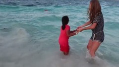 Scary Killer Clown Attacks Kids On The Beach! Scary Clown Chase (SKIT)