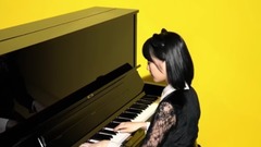 乃木坂46 - 乃木坂46"生田絵梨花_ピアノ"篇 6秒 マウスコンピューター