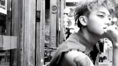 少年企画制作 捕捉一只街头酷boy 黄子韬时尚街拍野蛮上线!