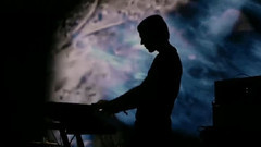 鸭打鹅 - 暗光下的潮潮 潮潮Wetware豆瓣音乐周回顾视频