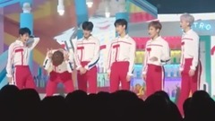 Astro(韩国) - ASTROPLAY 我们回归啦 中文字幕 17/06/20