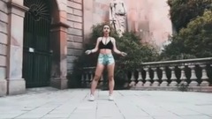 BEST SHUFFLE DANCE OF YOUTUBE !