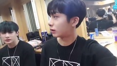 MONSTA X - BEAUTIFUL CONCERT DAY 1 Live