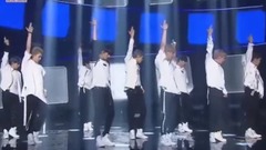 Runner - KBS音乐银行现场版 17/07/07