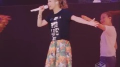 西野加奈 - Stand UP