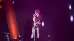 孟佳JIA - 她是谁 (Who's That Girl)