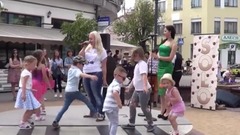 У девушки шикарный голос! Народное караоке!