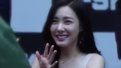 少女时代,Tiffany(少女时代) - Casio签名会 LesAngesGardians801 饭拍版