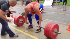 Ахренеть Деду 65 лет (сам весит 94 кг) становая тяга