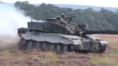 钢铁洪流 中国 装甲兵团