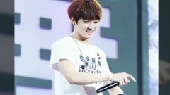 田柾国(防弹少年团) - 陌上人如玉