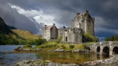 让时光来讴歌曾经的过去