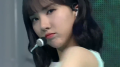 GFriend - LOVE WHISPER