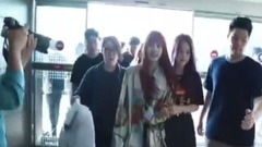 BLACKPINK - BLACKPINK启程赴日本神户机场