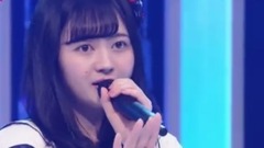 目が痛いくらい晴れた空