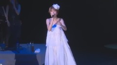 曾沛慈 - 曾沛慈被粉丝惹哭哭! 唱《一个人想着一个人》应援灯海超感人