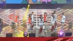 少女时代 - Ooh La La at Holiday