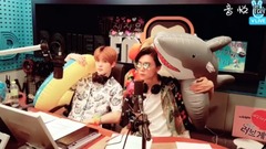 NCT的NIGHT NIGHT 在John的房 ON THE BEACH