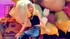 BLACKPINK - BLACKPINK Lisa and Jennie English Rap Compilation