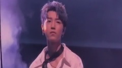 王俊凯 - [王俊凯]四周年Solo