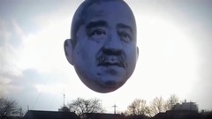 日本空中现巨型“大叔脸”