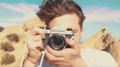Brooklyn Beckham - Brooklyn Beckham 摄影短片花絮