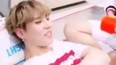 金有谦的忙内上天记