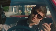 看点新片预告,edgar wright,看点什么梗,Ansel Elgort,Kevin Spacey,Lily James - 《极盗车神》激情上映 曝“抖腿六分钟”超长片段狂飙无极限