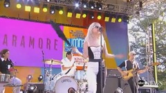 Caught in the Middle (Good Morning America) 2017-08-25