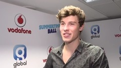 萌德在SummerTimeBall后台采访2017