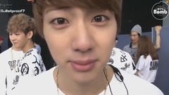 JIN(防弹少年团) - 「BANGTAN BOMB」和阿珍的眼神交流