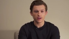 电影<蜘蛛侠:英雄归来> 高空营救片段 蜘蛛侠爬高楼急救坠落电梯和时间赛跑