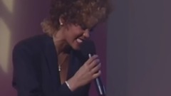 Whitney Houston - You Give Good Love