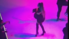 Ariana170828@上海梅奔