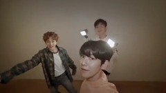 2017 Exo'Rdium[Dot]5th Anniversary Clip