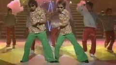 Country Kko Kko - GIMME GIMME